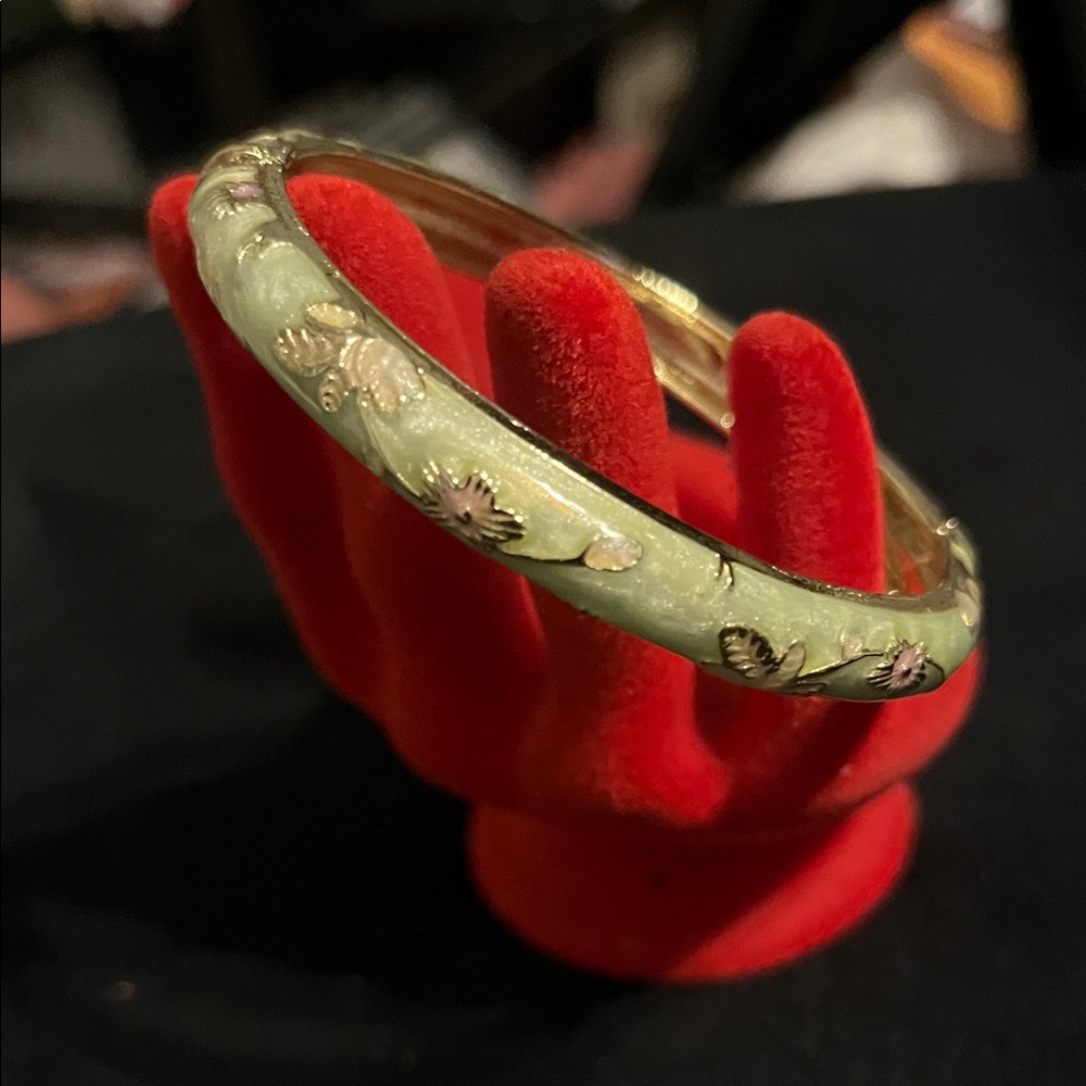 Elegant Green and Gold Floral Bangle